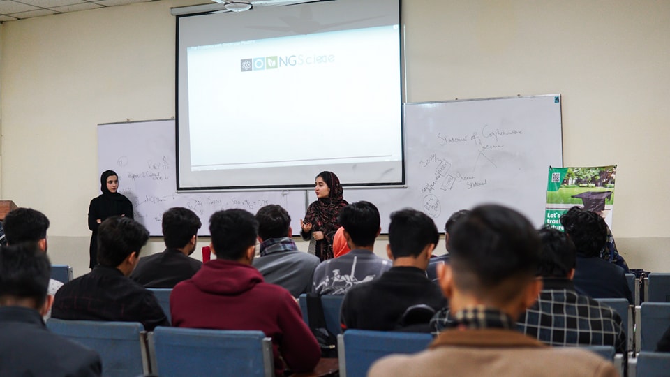 425551782_122126443298128966_4821941009553366808_n